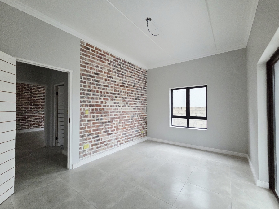 4 Bedroom Property for Sale in Haasendal Western Cape
